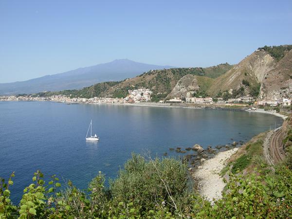 Photo de Giardini Naxos
