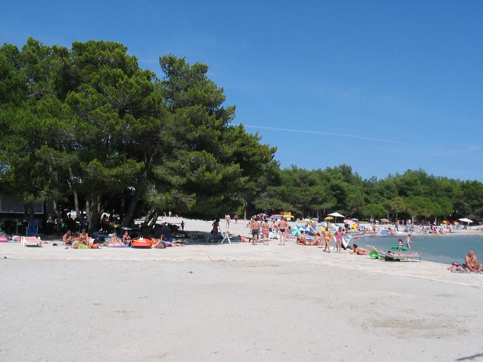 Split Foto: 1 van 3