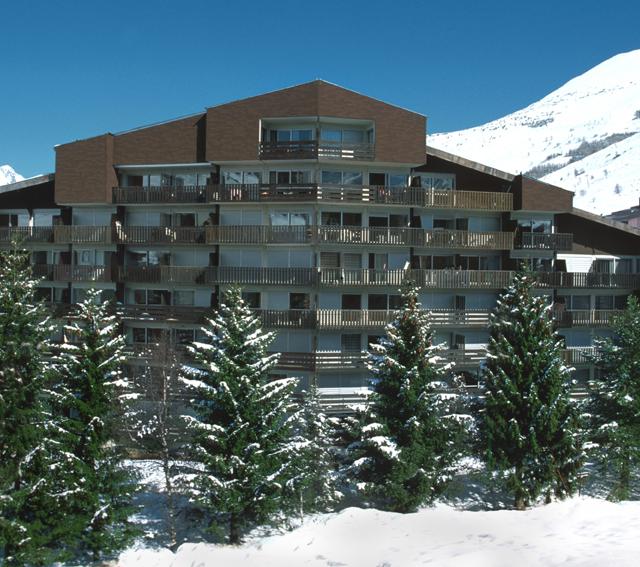Apartment 52, Le Tyrol