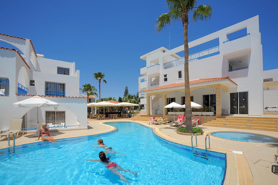 Aparthotel Petrosana