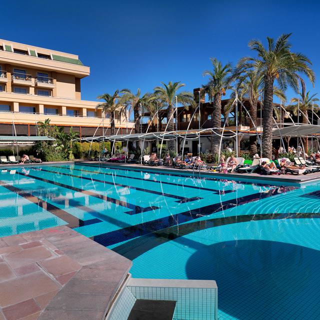 Hôtel Crystal de Luxe Resort & Spa