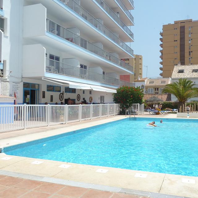 Apartamentos Embajador