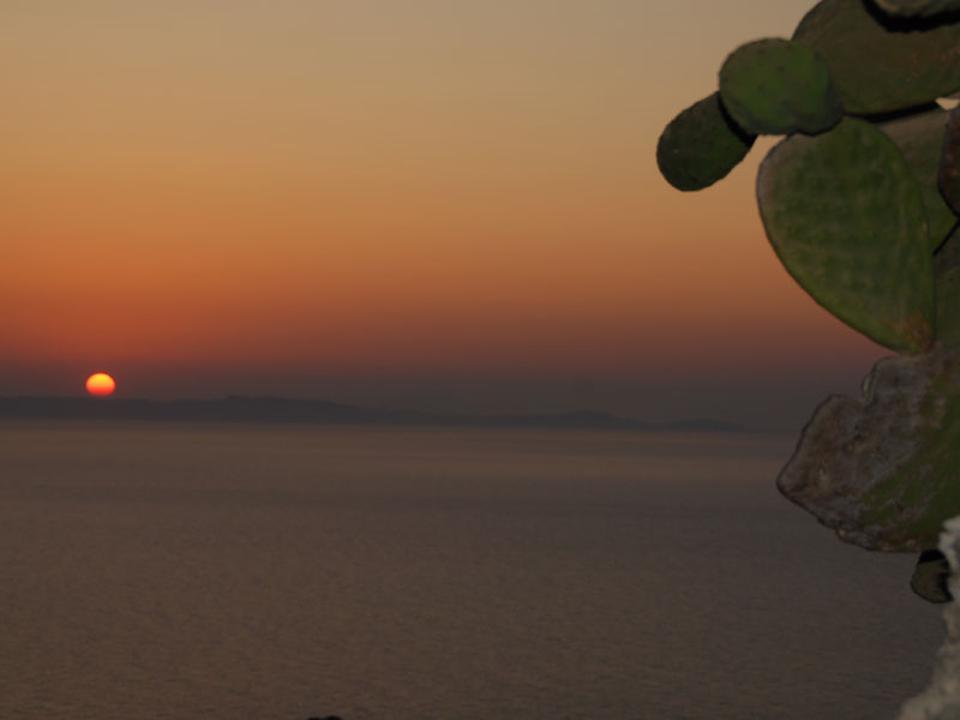 Monolithos Foto: 3 van 4