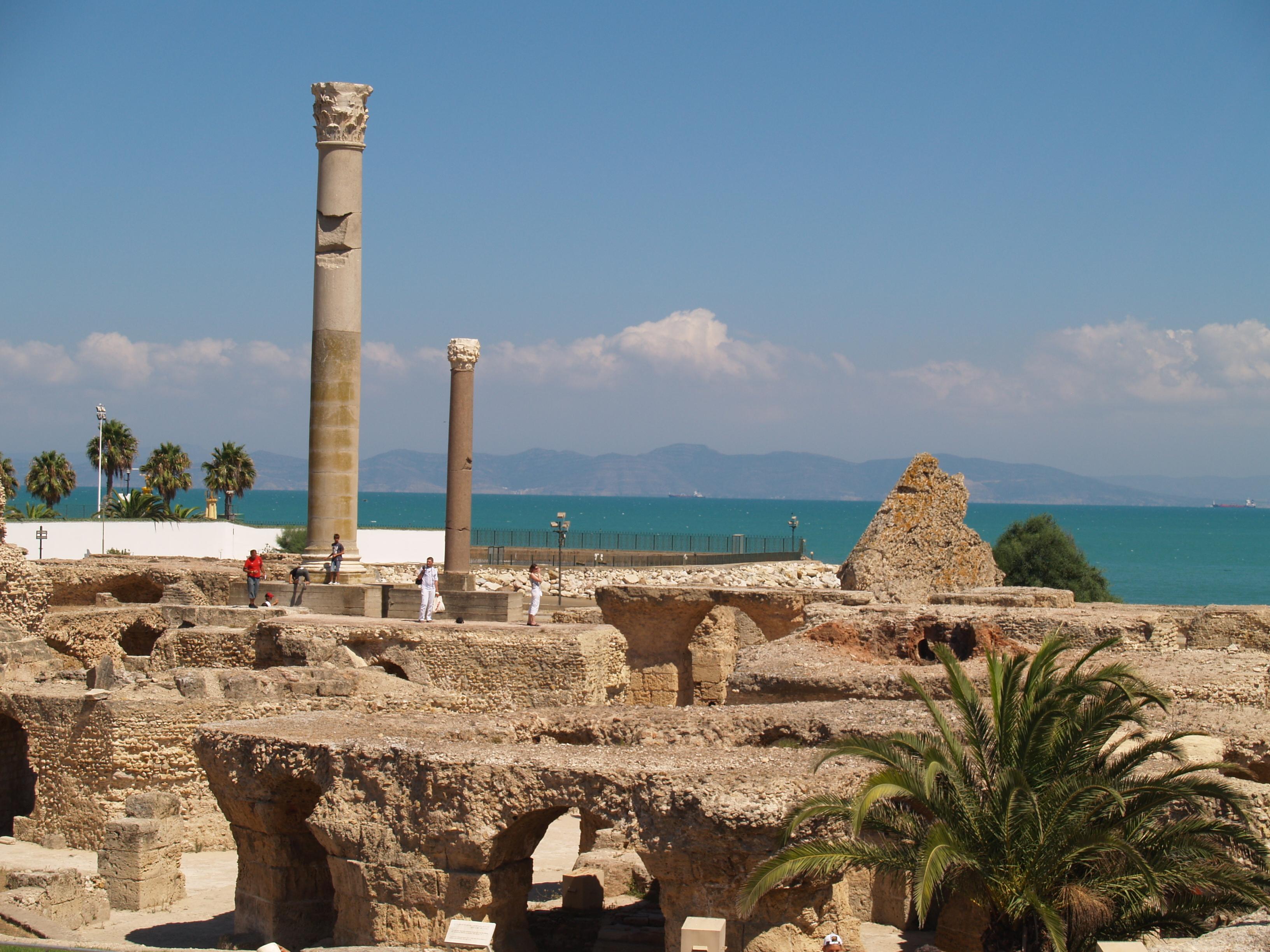 Monastir Foto: 2 van 9