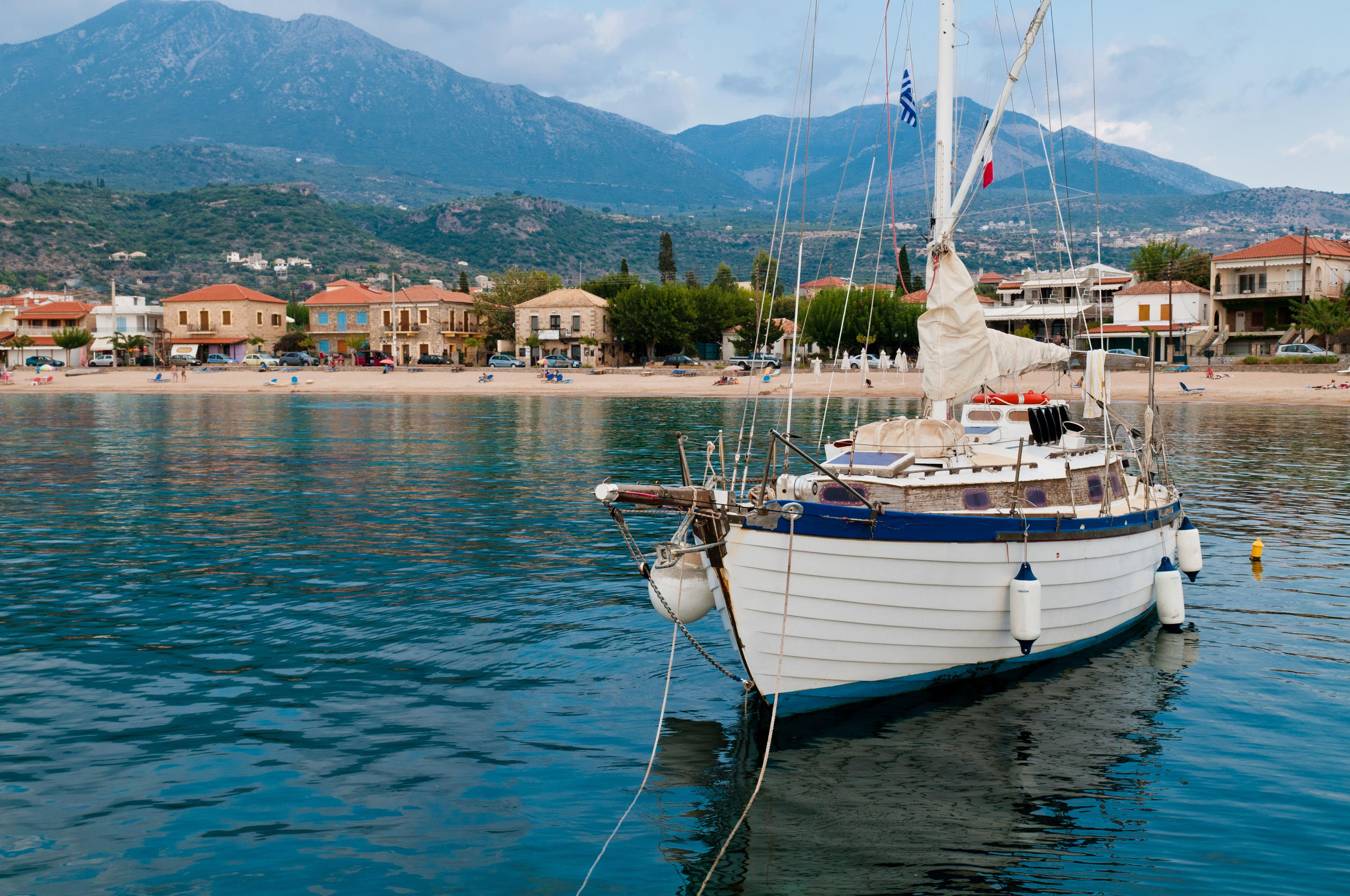 Stoupa Foto: 2 van 7