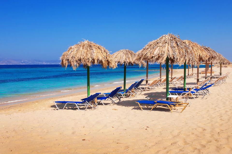 Plaka Beach Foto: 1 van 3