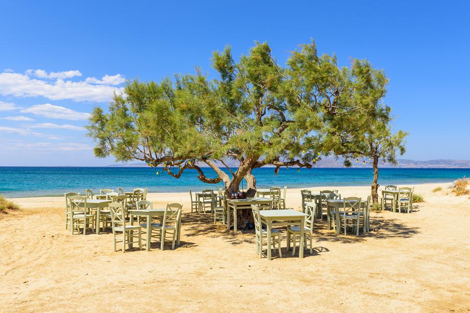 Plaka Beach Foto: 2 van 3