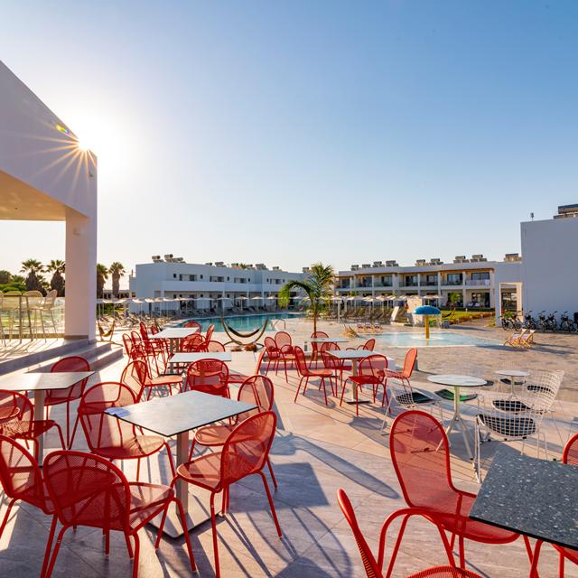 Hotel Lambi Resort
