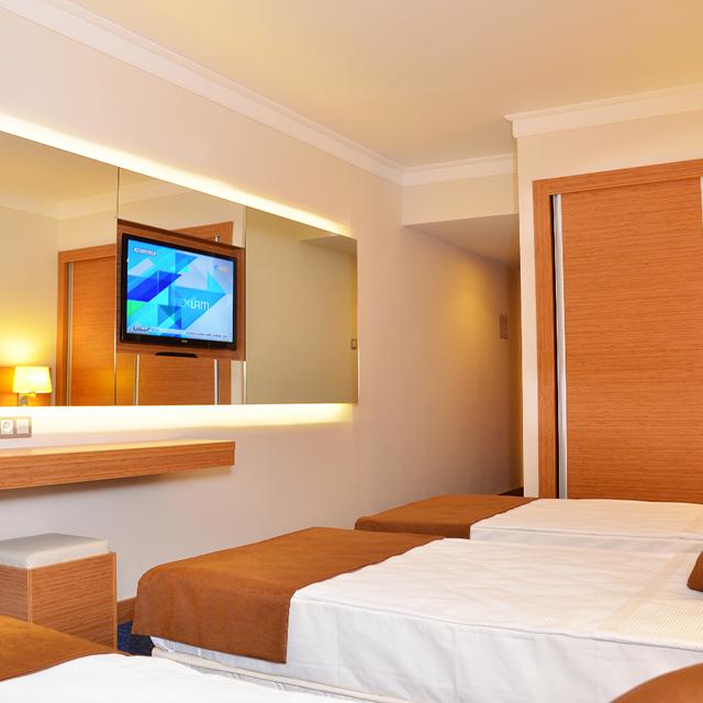 Hotel Grand Efe