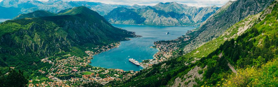 Kotor Bay Foto: 1 van 1