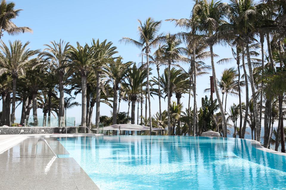 Hotel Fariones