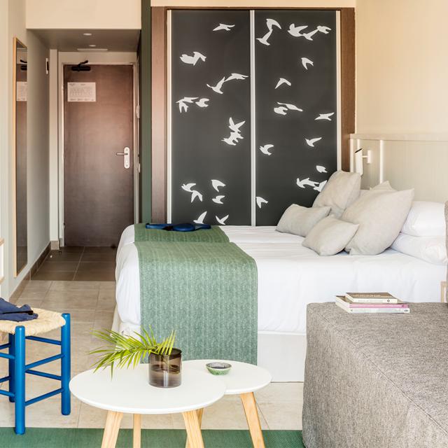 AQUA Hotel Bertran Park - logies & ontbijt