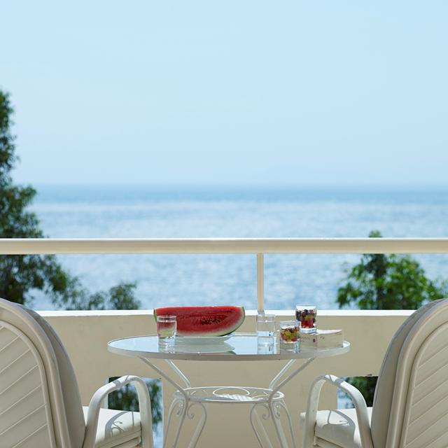 Hotel Canvas by Mitsis Family Village