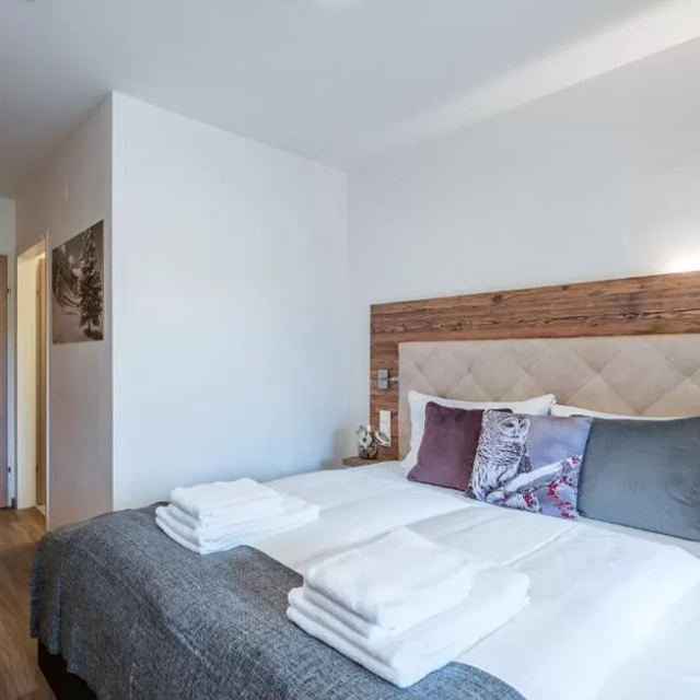 Villagepark Suites