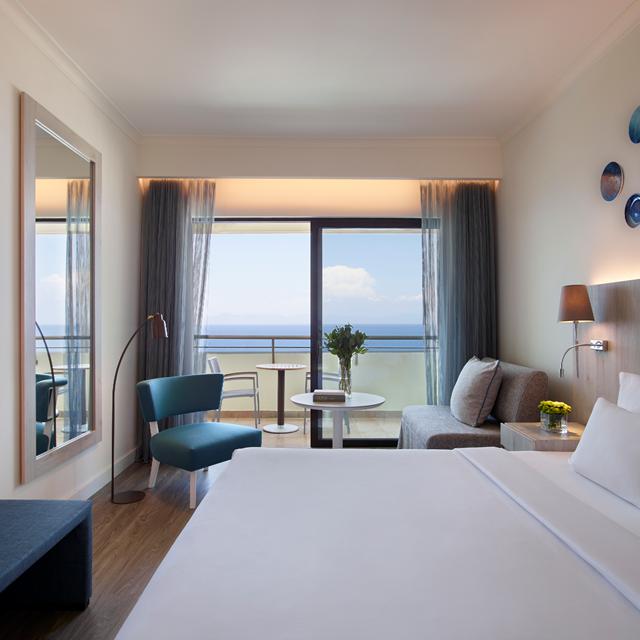 Amus Hotel & Spa (voorheen Rhodes Bay Hotel)