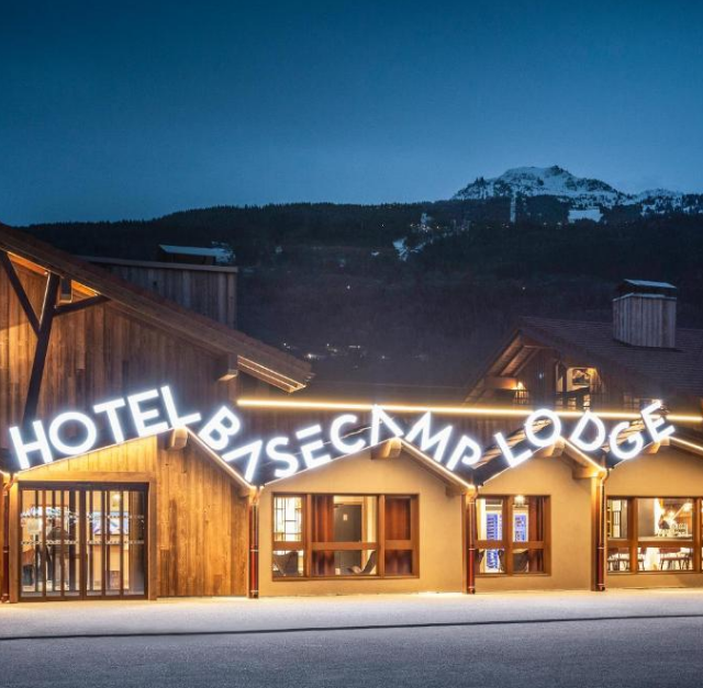 Base Camp Lodge Les Arcs