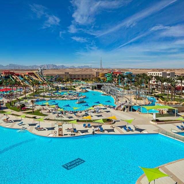 Titanic Resort & Aqua Park