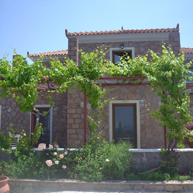 Molivos Castle Apartments