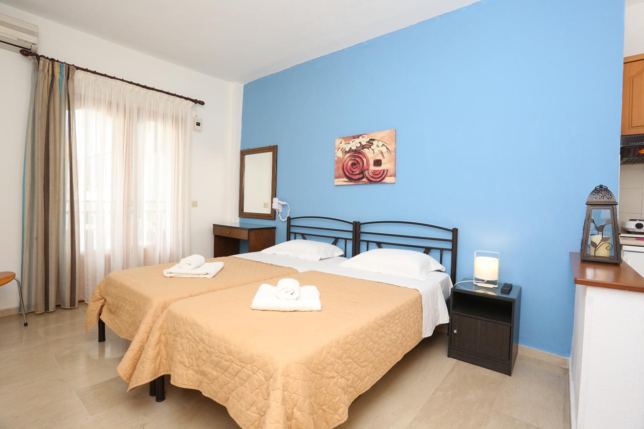 Pella House Studios & Apartments, foto 3
