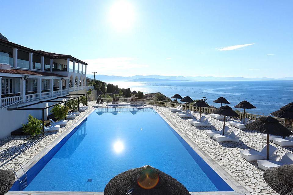 Hotel Pantokrator