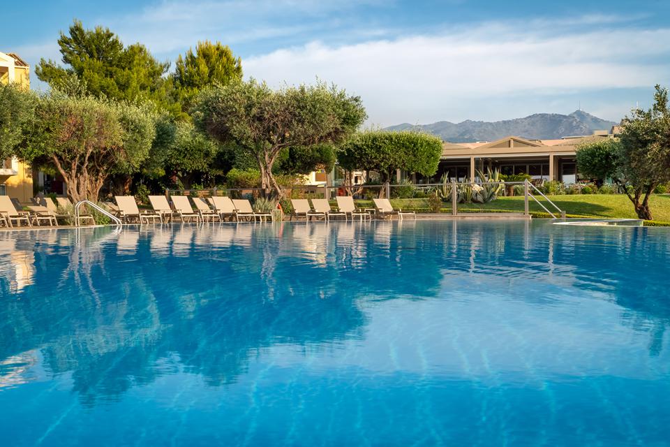 Hotel Mareblue Beach Resort