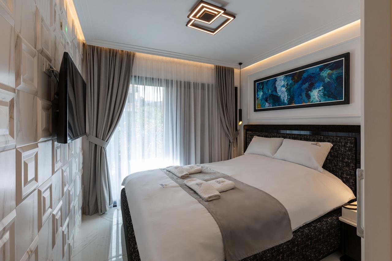Lazar Lux & Beach Walk Apartment Suites, foto 7