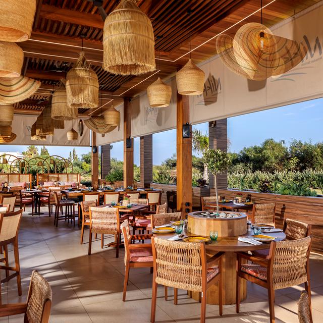 Hotel NissiBlu Beach Resort
