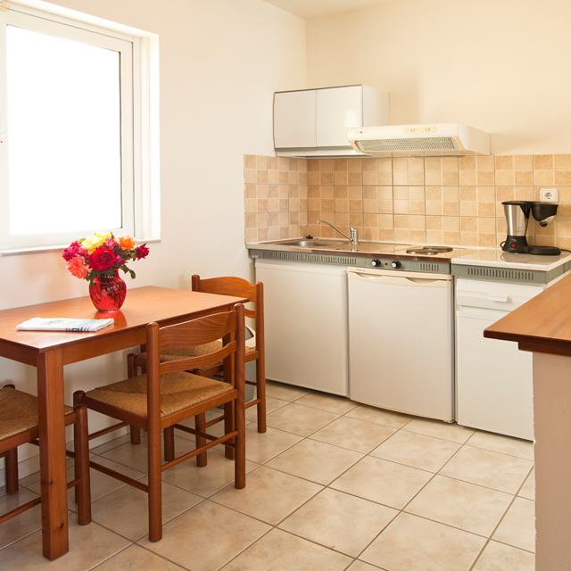 Aparthotel Corali