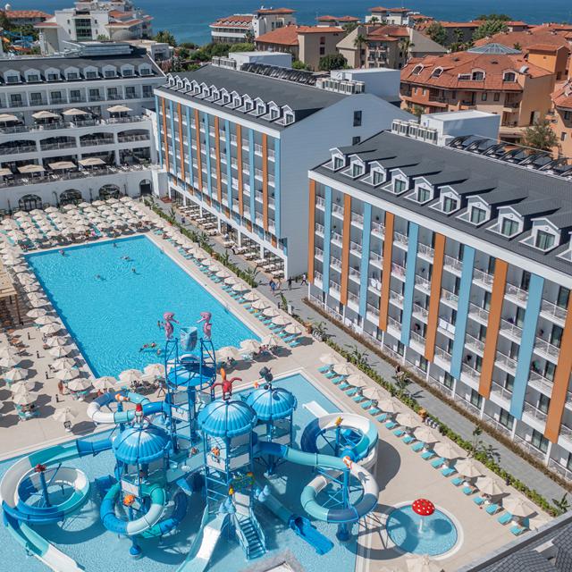 Arcanus Hôtels Trendline Resort Side