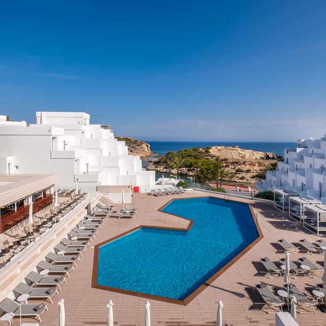 Barcelo Portinatx - adults only