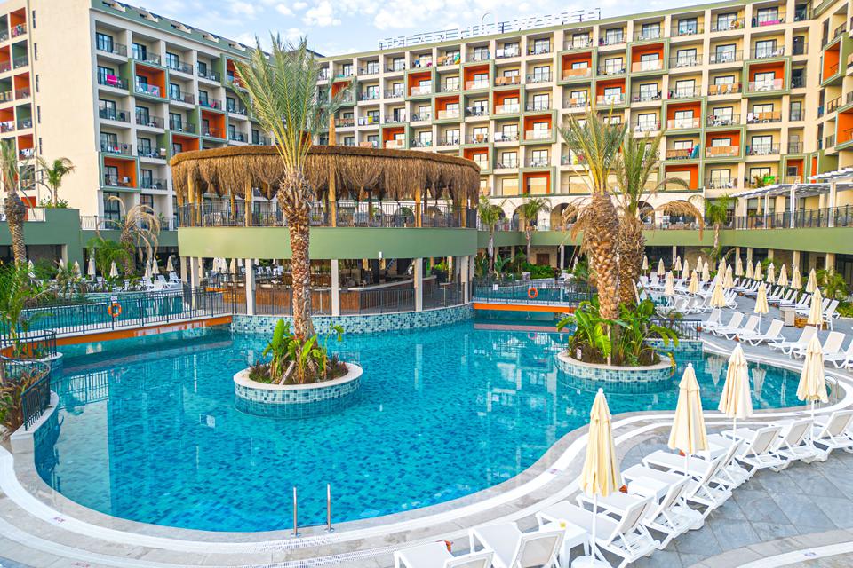 Hotel Dream Fun World