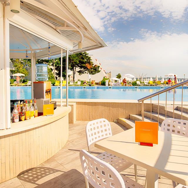 Hotel AluaSun Helios Beach