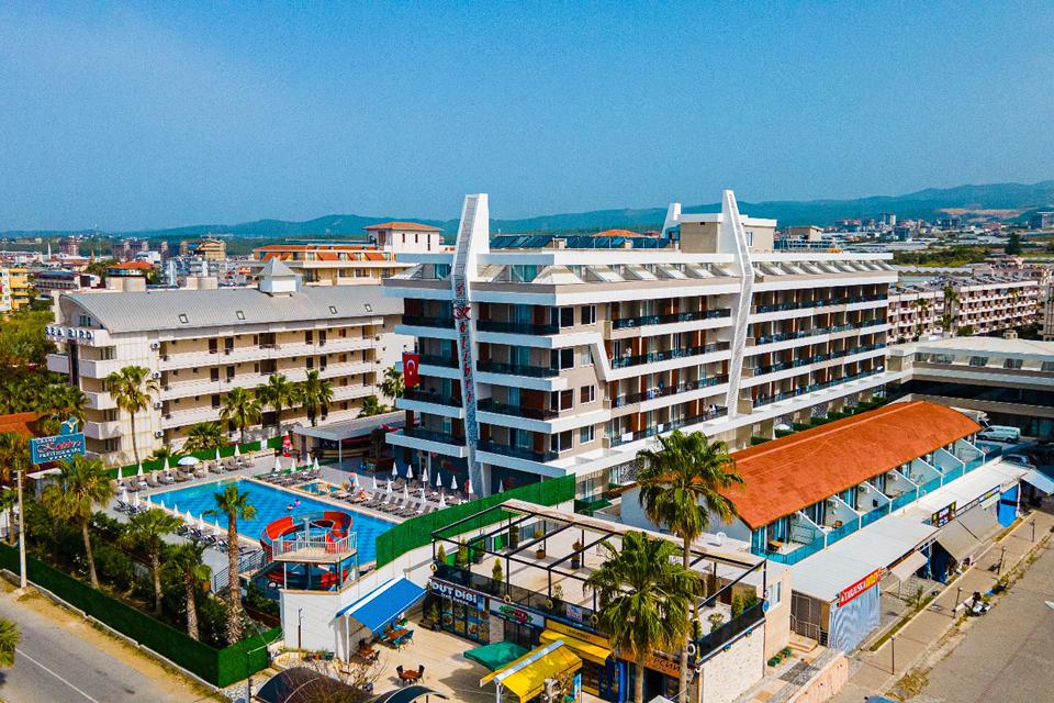 Hotel Grand Kolibri Prestige & Spa