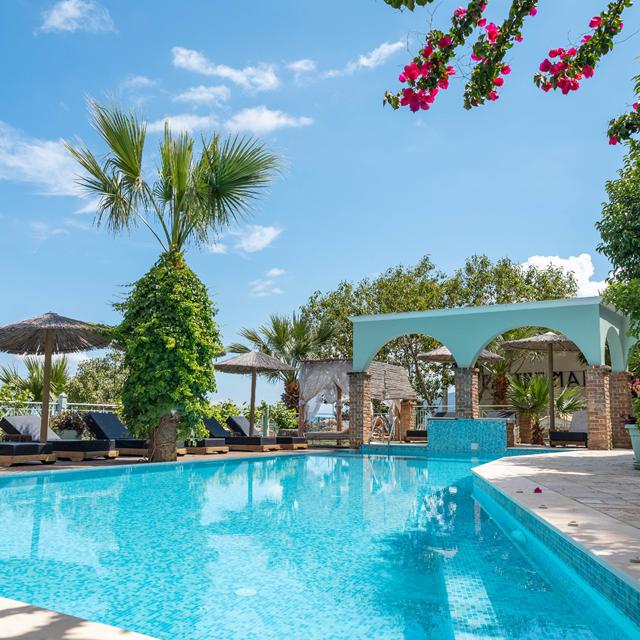 Aparthotel Kastro Maistro