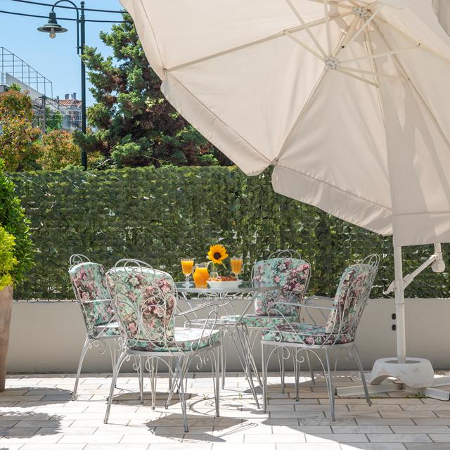 Ouzas luxury Hotel Ξενοδοχείο