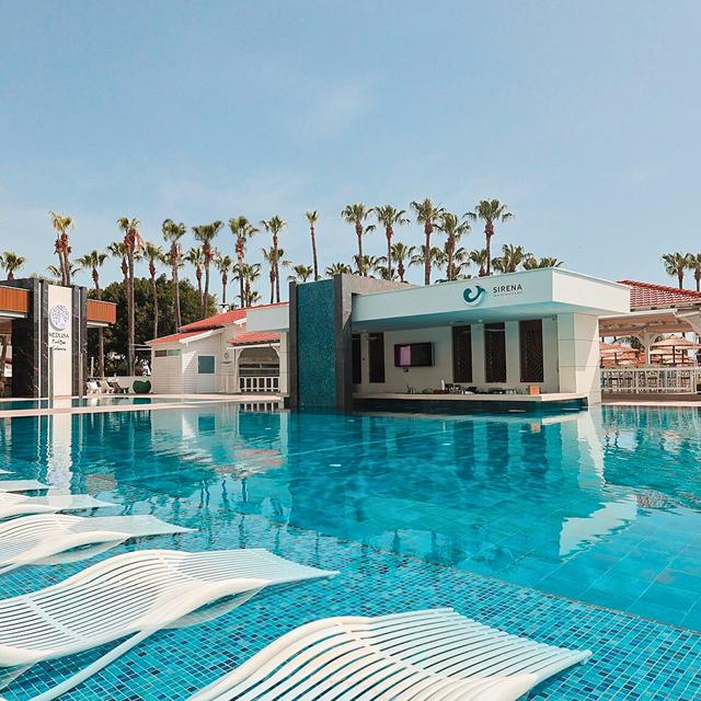 Hotel Cavo Maris Beach