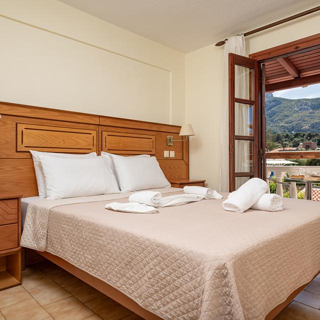 Hotel Athena