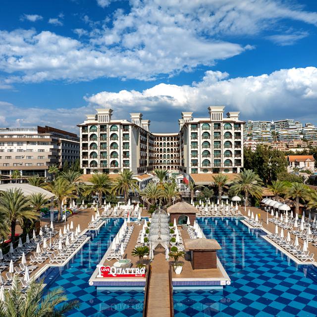 Quattro Beach Spa & Resort
