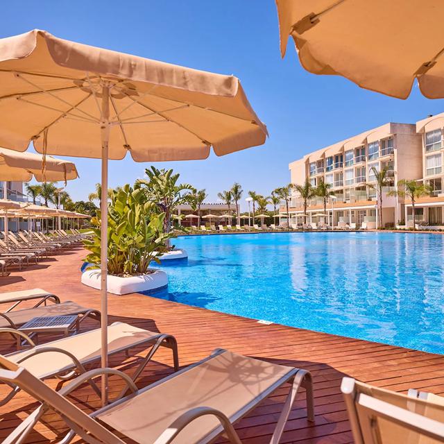 Zafiro Alzinar Mar - adults only