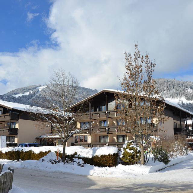 ROJ Rooms & Suites