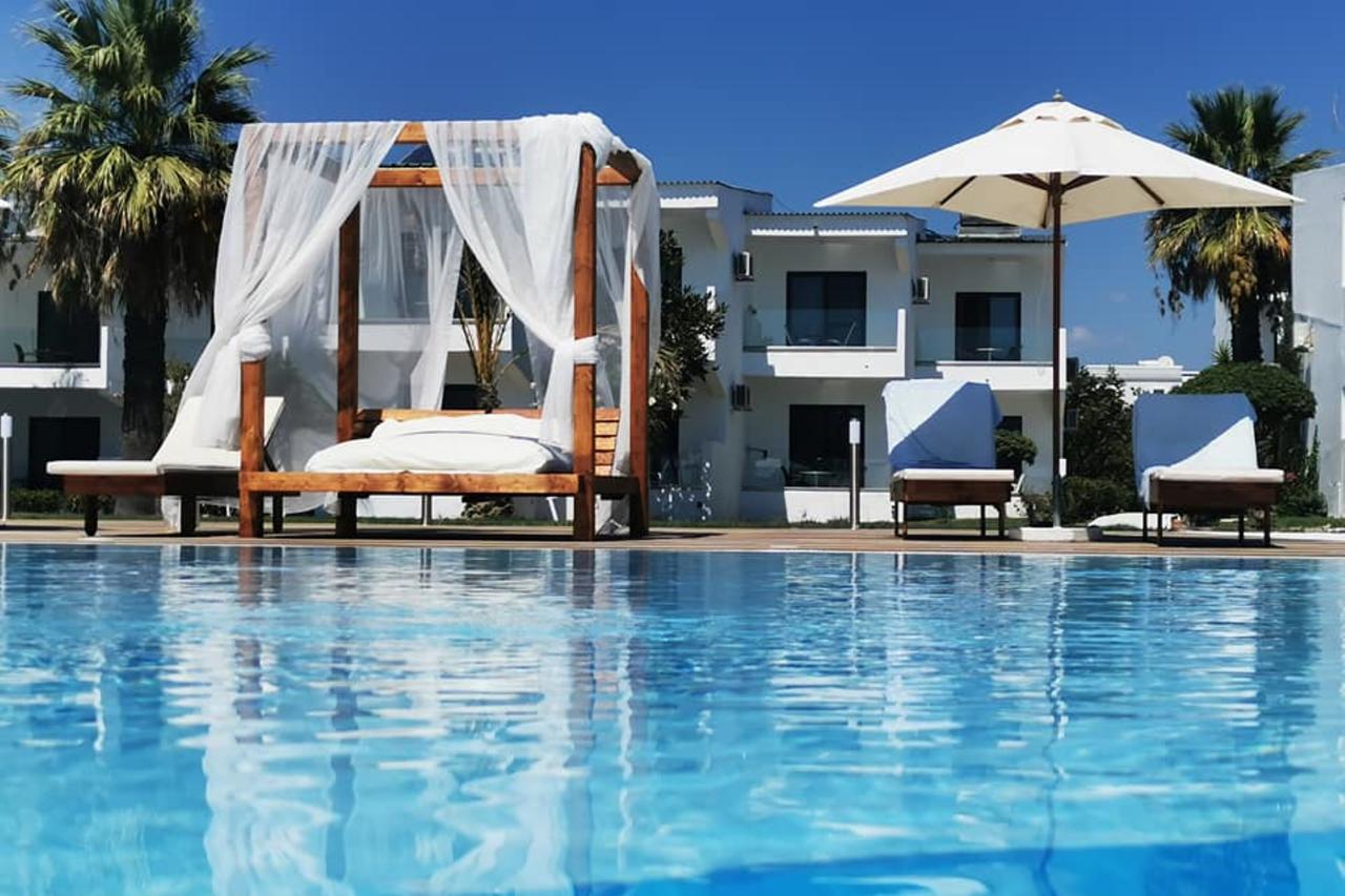 Kamari Plus Beach Resort, foto 2