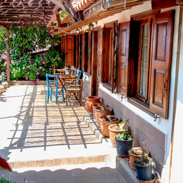 Lela's Kaptani Studio - Studio Apartment with Sea View