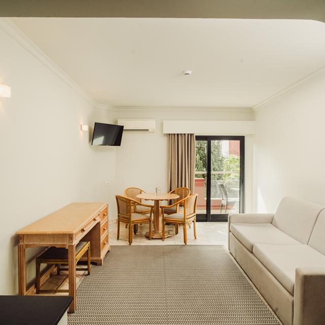 Topazio Vibe Beach Hotel & Apartments - Appartementen (Adults only 18+)