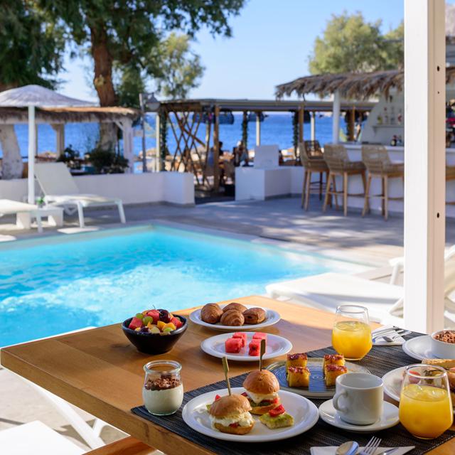 Alesahne Beach Hotel