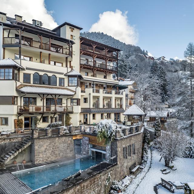 Hotel Paradies