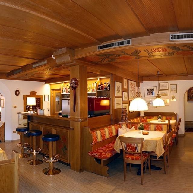 Hotel Ingram