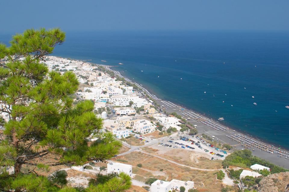 Kamari Foto: 1 van 4