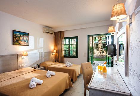 Chambre 2 personnes type A / chambre 3 personnes